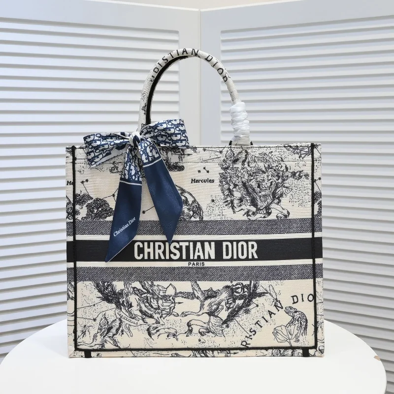 GlitzyBags - Designer bags by Dior 296